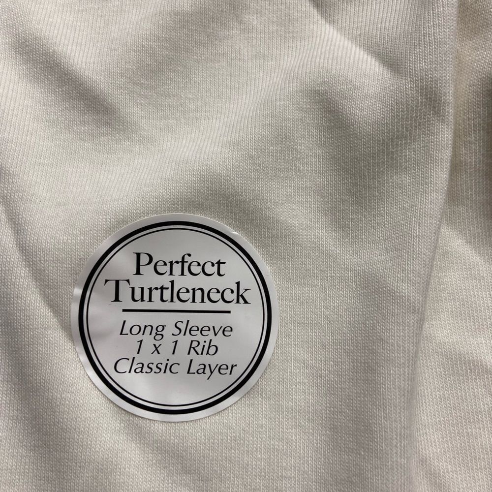 Kim Rogers size small turtle neck casual fit new with tags see pics - Picture 2 of 3